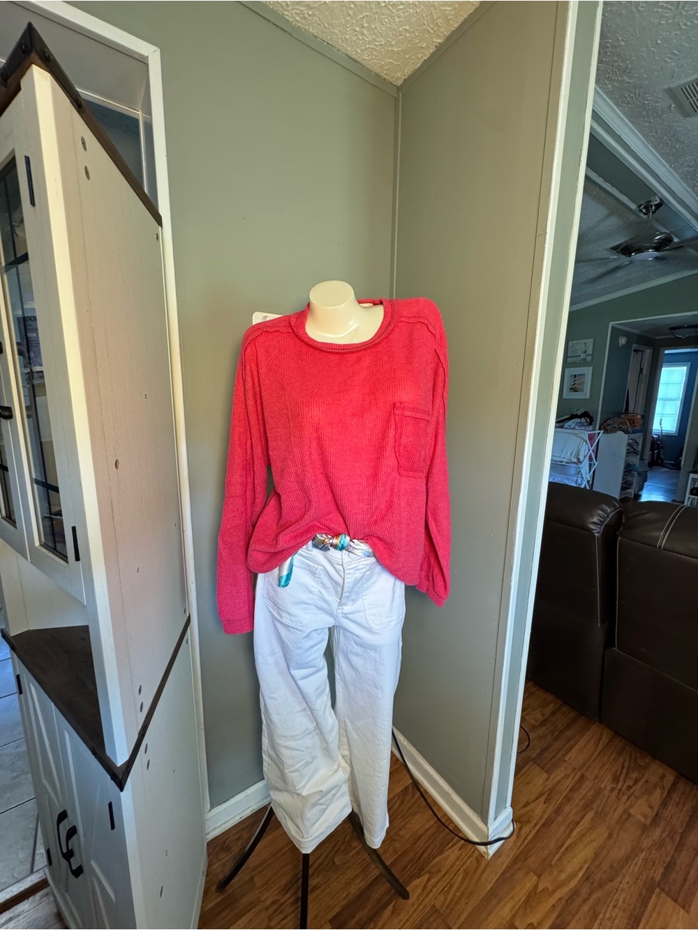 NWOT Zenana Women’s Pink Long-Sleeve Pocket Pullover Top S/M